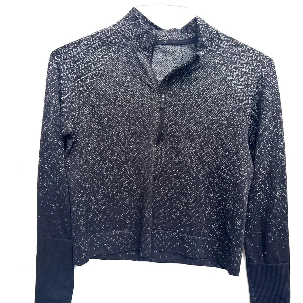Lululemon rest less quarter zip shirt long sleeve 8 - Picture 2 of 5